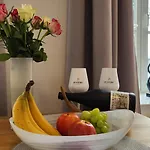 Appartement Ferienapartment Alexandrine Direkt Am Pfaffenteich Mit Eigenem Parkplatz *