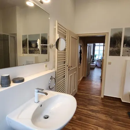 Ferienapartment Alexandrine Direkt Am Pfaffenteich Mit Eigenem Parkplatz 公寓