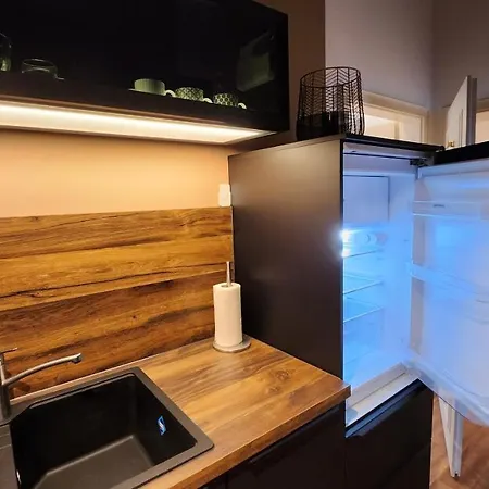 Ferienapartment Alexandrine Direkt Am Pfaffenteich Mit Eigenem Parkplatz * Schwerin (Mecklenburg-Vorpommern)