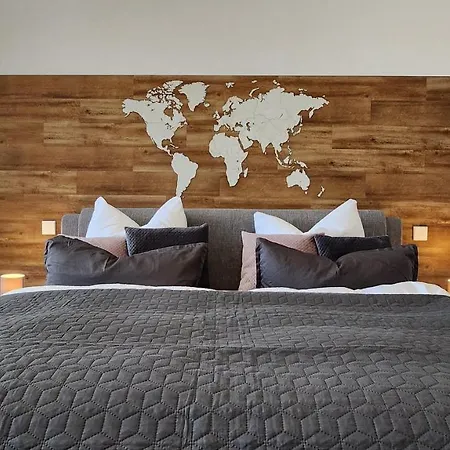 Apartament Ferienapartment Alexandrine Direkt Am Pfaffenteich Mit Eigenem Parkplatz Schwerin (Mecklenburg-Vorpommern)