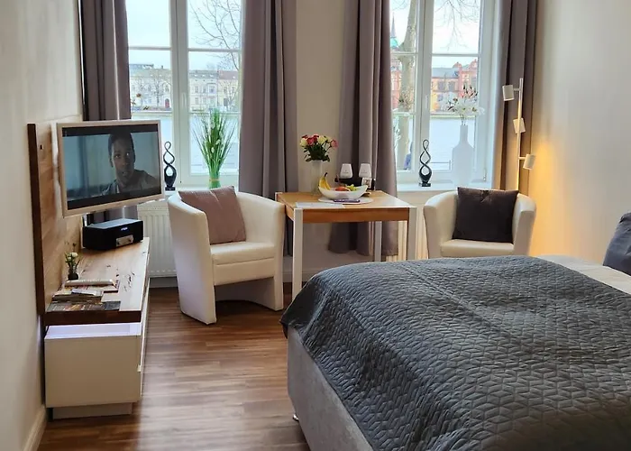 Διαμέρισμα Ferienapartment Alexandrine Direkt Am Pfaffenteich Mit Eigenem Parkplatz