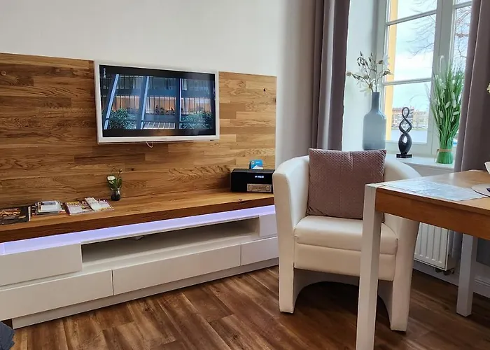 Διαμέρισμα Ferienapartment Alexandrine Direkt Am Pfaffenteich Mit Eigenem Parkplatz